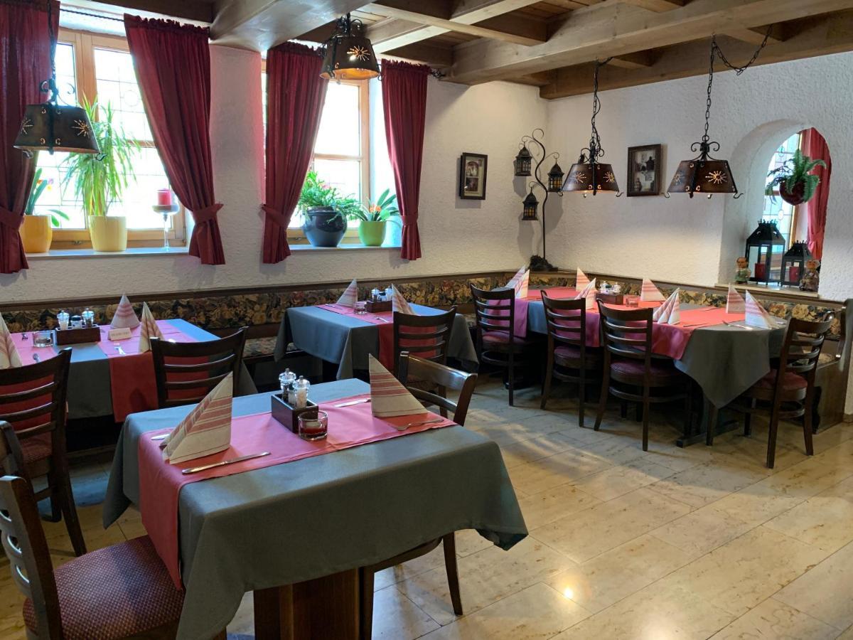 Gasthof Zum Baeren Asperg ภายนอก รูปภาพ